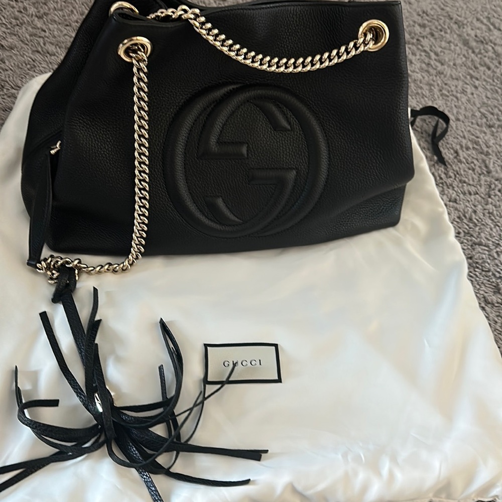 Gucci medium soho bag